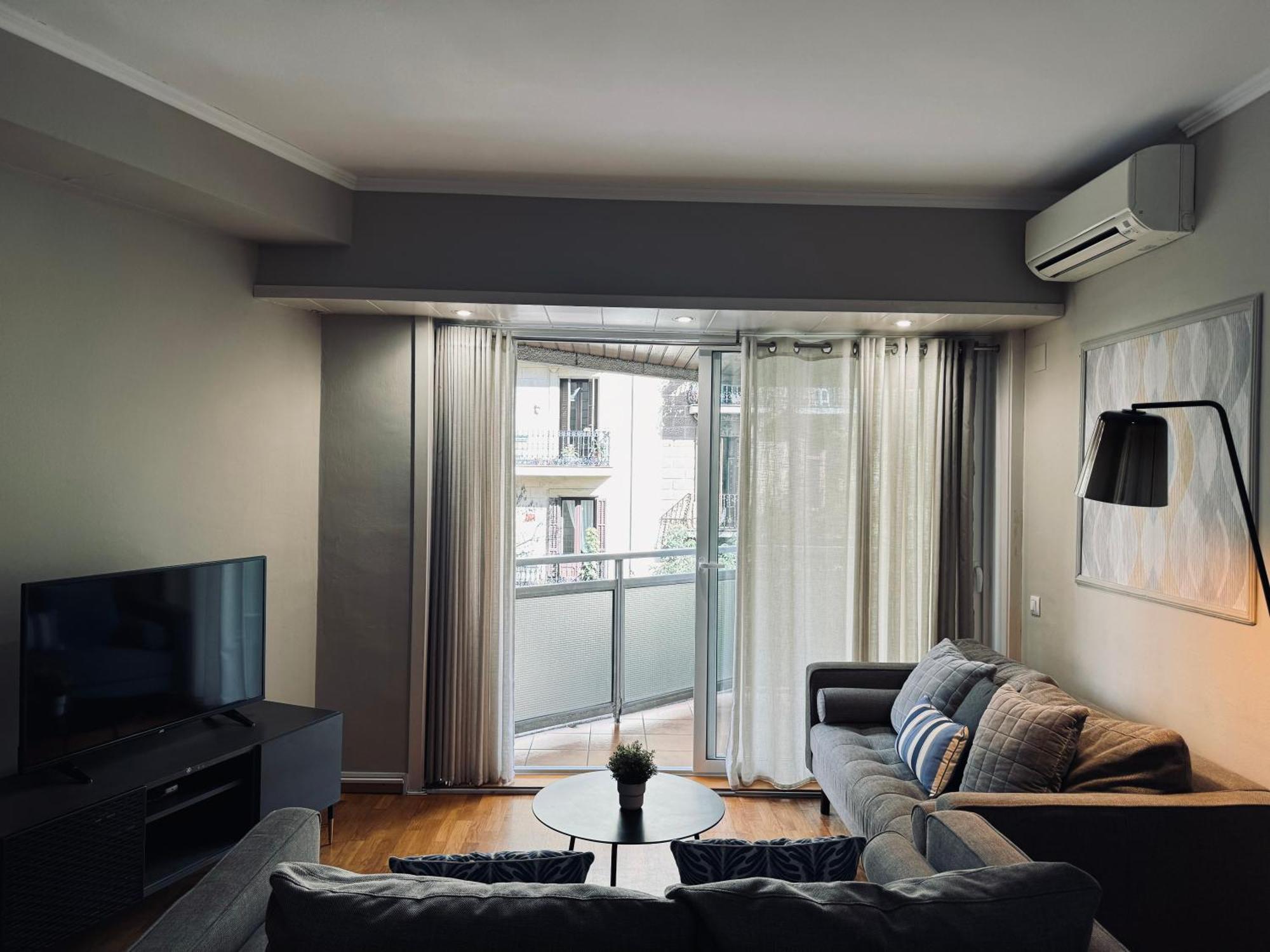 Sweet Bcn Provenza Apartment Barcelona Bagian luar foto