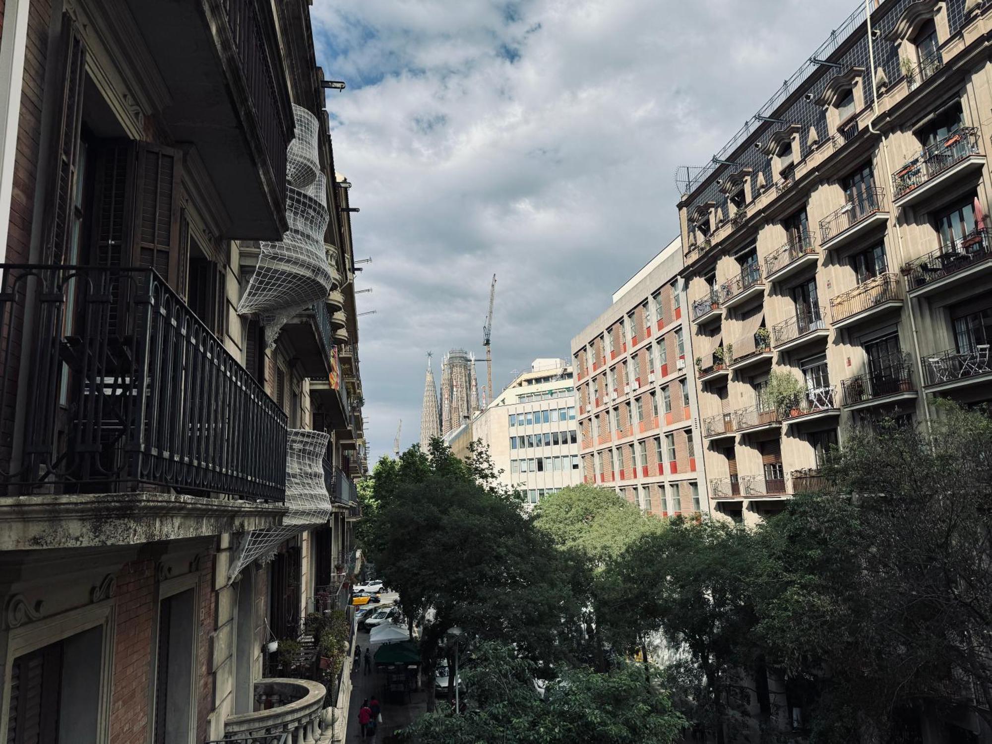 Sweet Bcn Provenza Apartment Barcelona Bagian luar foto